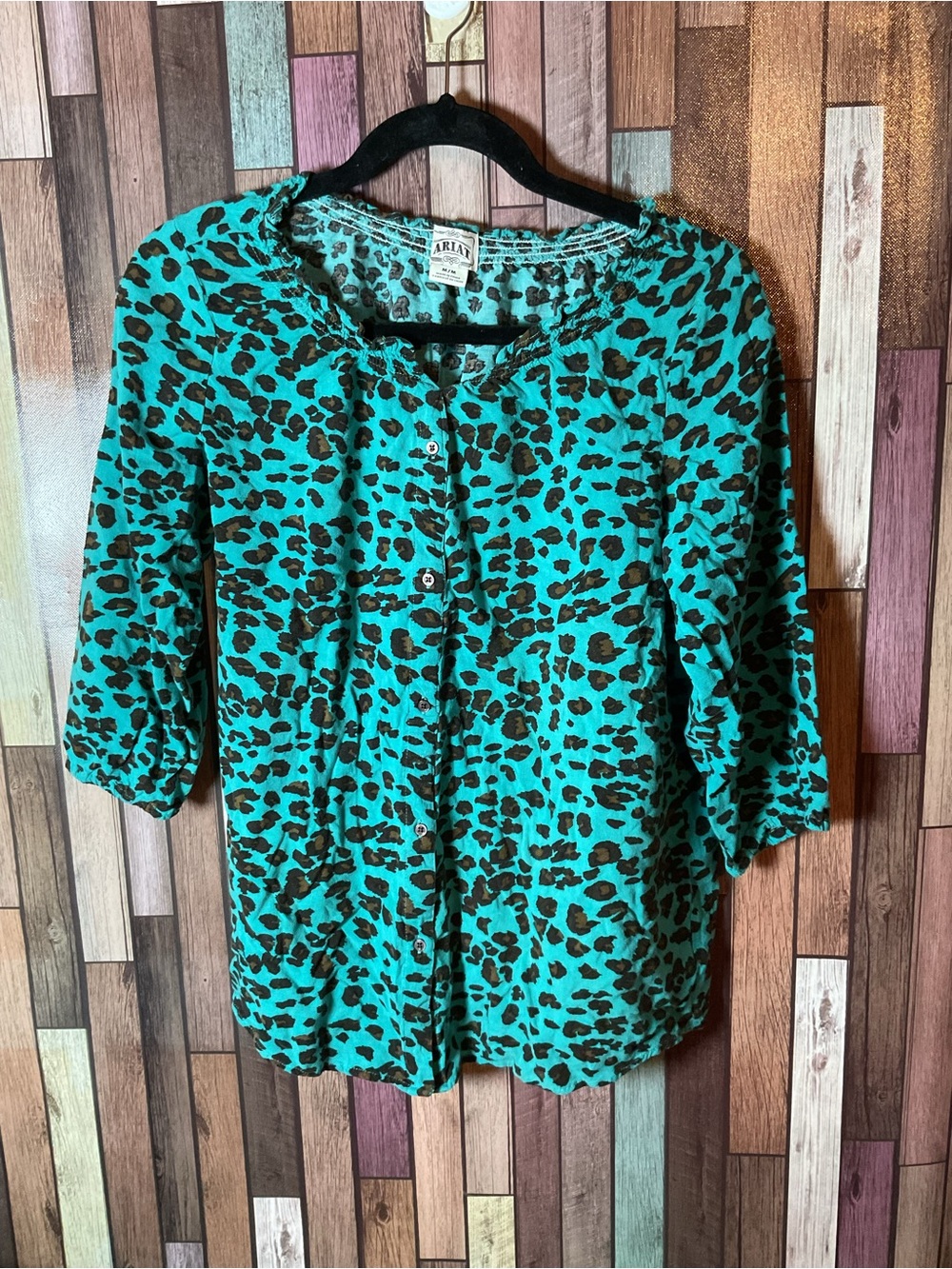 Ariat Women’s Button Front Turquoise Leopard Print 3/4 Sleeve Top Size Medium